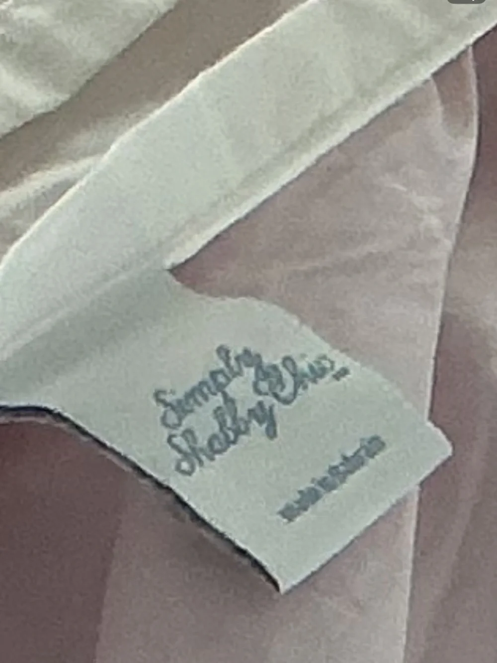 NWOT Simply Shabby Chic Ruffled Bedskirt